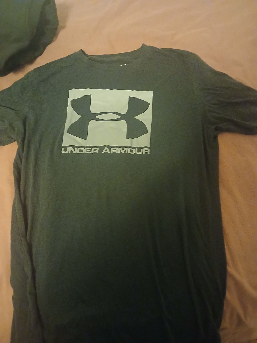 Under Armour Men's Dark Green T‑Shirt with Light Logo